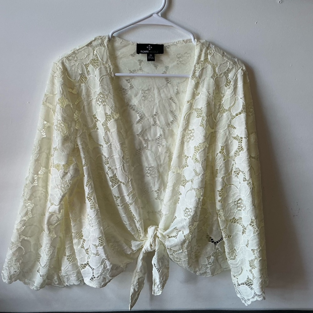 Forever 21 Cream Lace Tie-Front Blouse